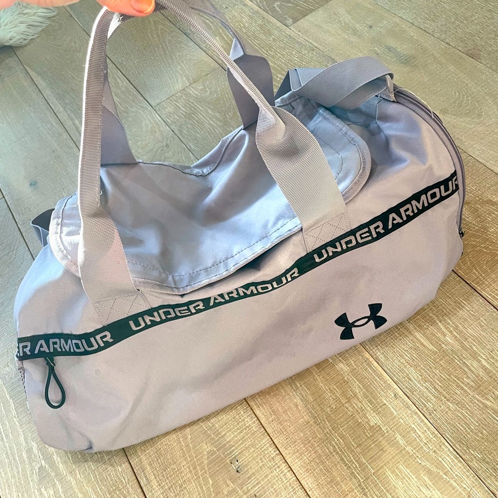 Under Armour Women's Undeniable Signature Duffle Bag Soft Purple